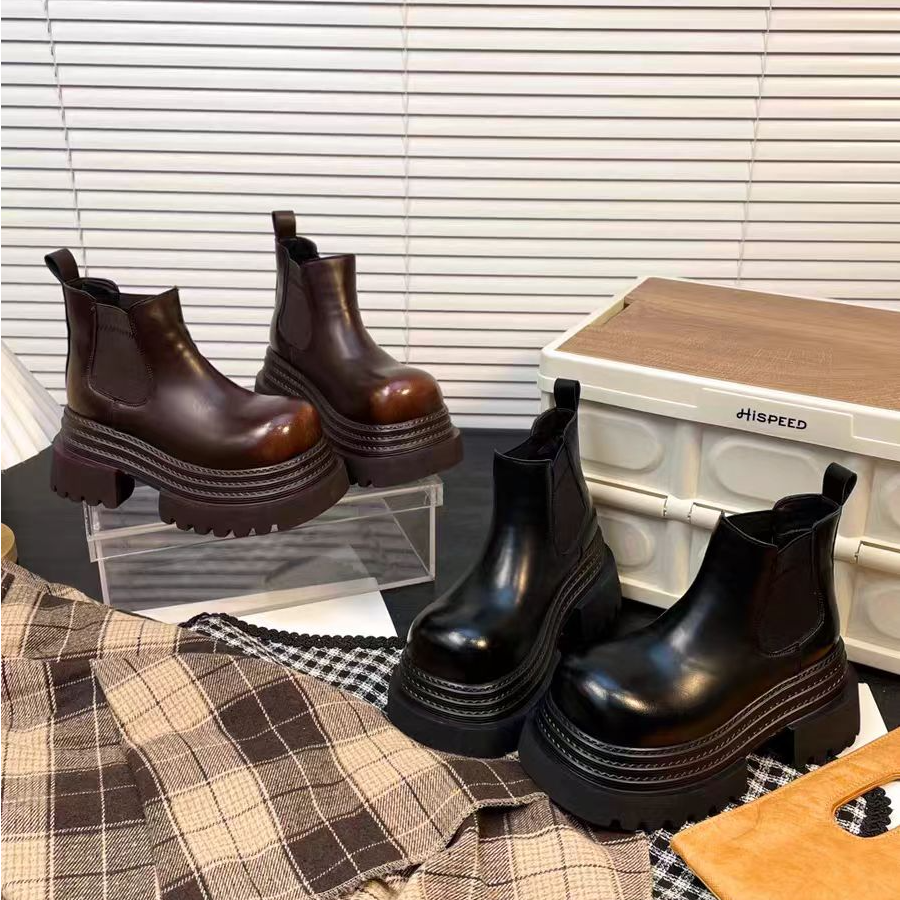 【新疆包邮】25年新款厚底复古冬季加绒马丁靴修面皮77002M