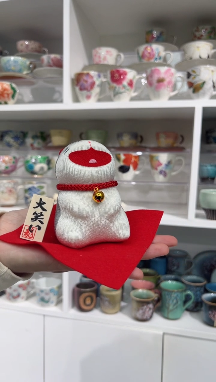 【闪购商品】瓷片欢笑福运喵摆件（灰耳朵）