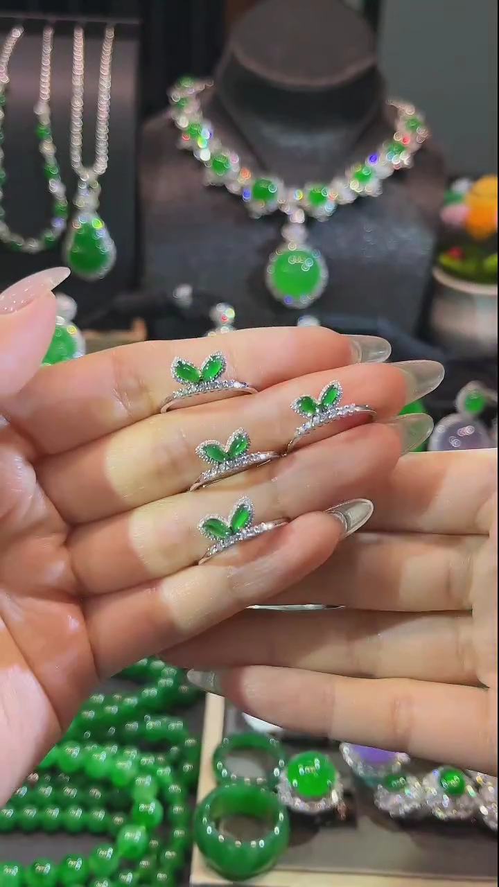 【闪购商品】翡翠戒指18K金镶嵌戒指