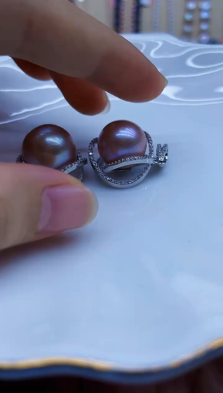 吊坠(不含链)未镶嵌淡水珍珠吊坠多样性发其一