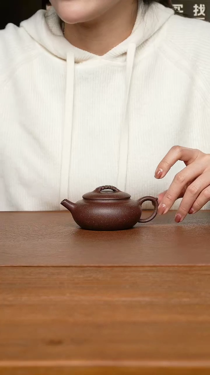 【闪购商品】紫砂茶壶陈小平老师 花语 千禧紫泥160cc