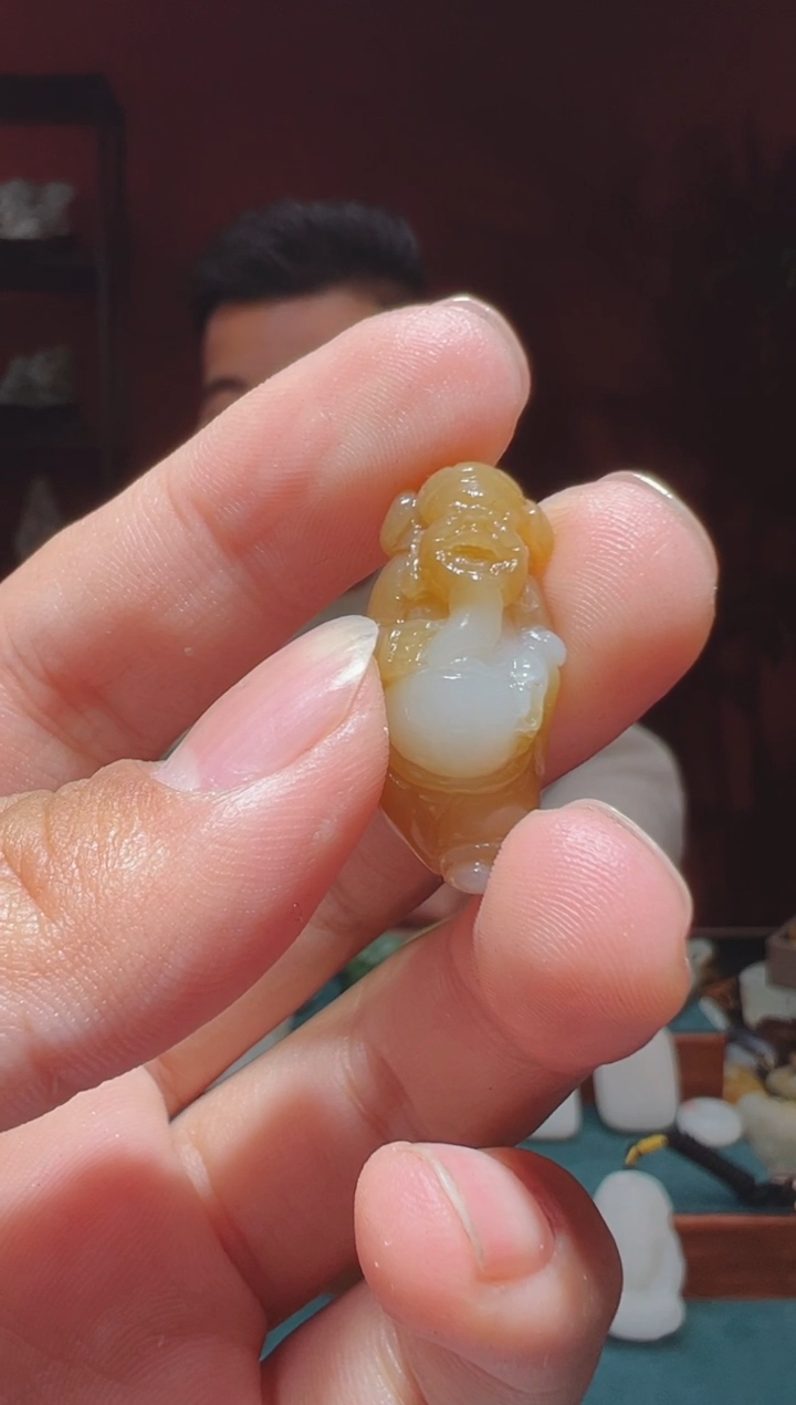 【闪购商品】和田玉吊坠(不含链)未镶嵌1