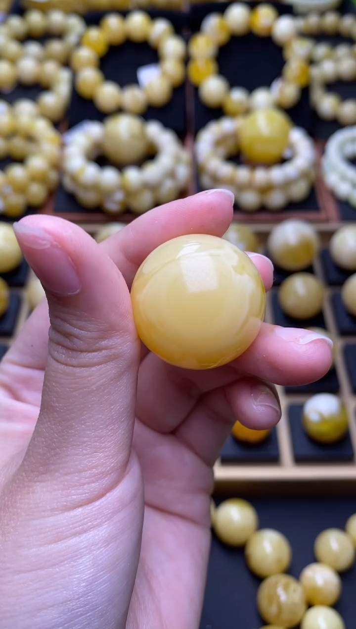 未镶嵌琥珀裸石大小姐珠宝110