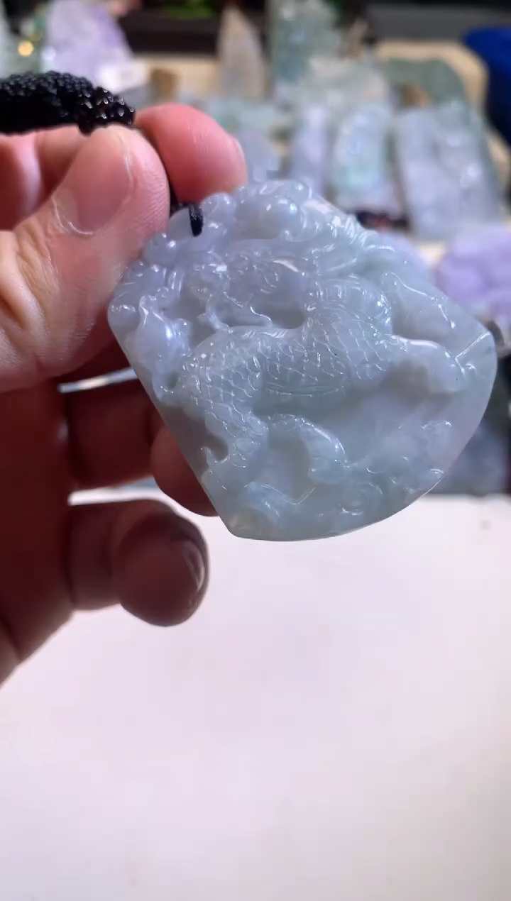 【闪购商品】翡翠颈饰未镶嵌02/06/50