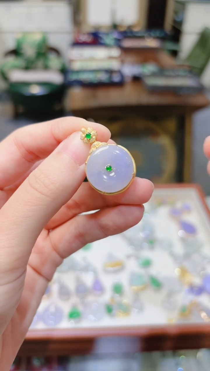 【闪购商品】翡翠颈饰18K金镶嵌紫翡翠平安扣项坠黄