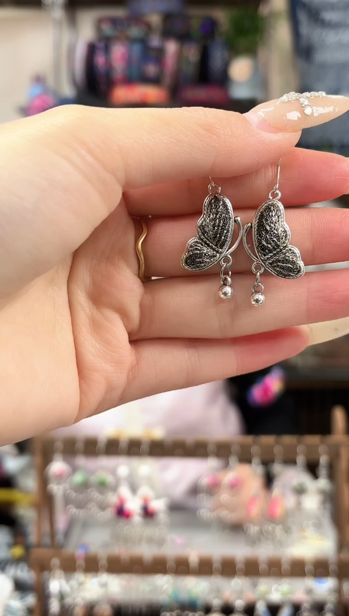 织绣民族风非遗老绣苗银饰品113