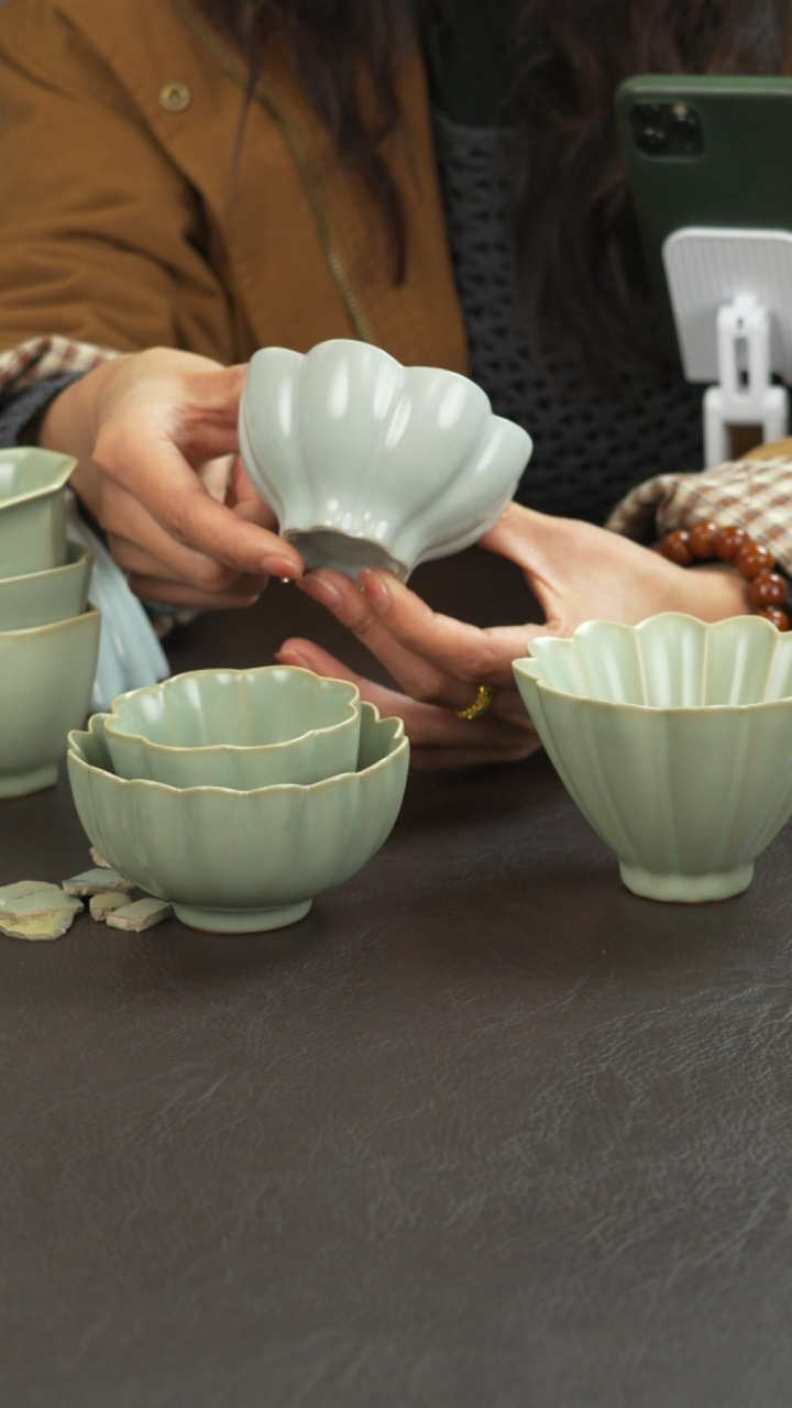 陶野**?宣宝汝瓷原矿原釉作品微瑕