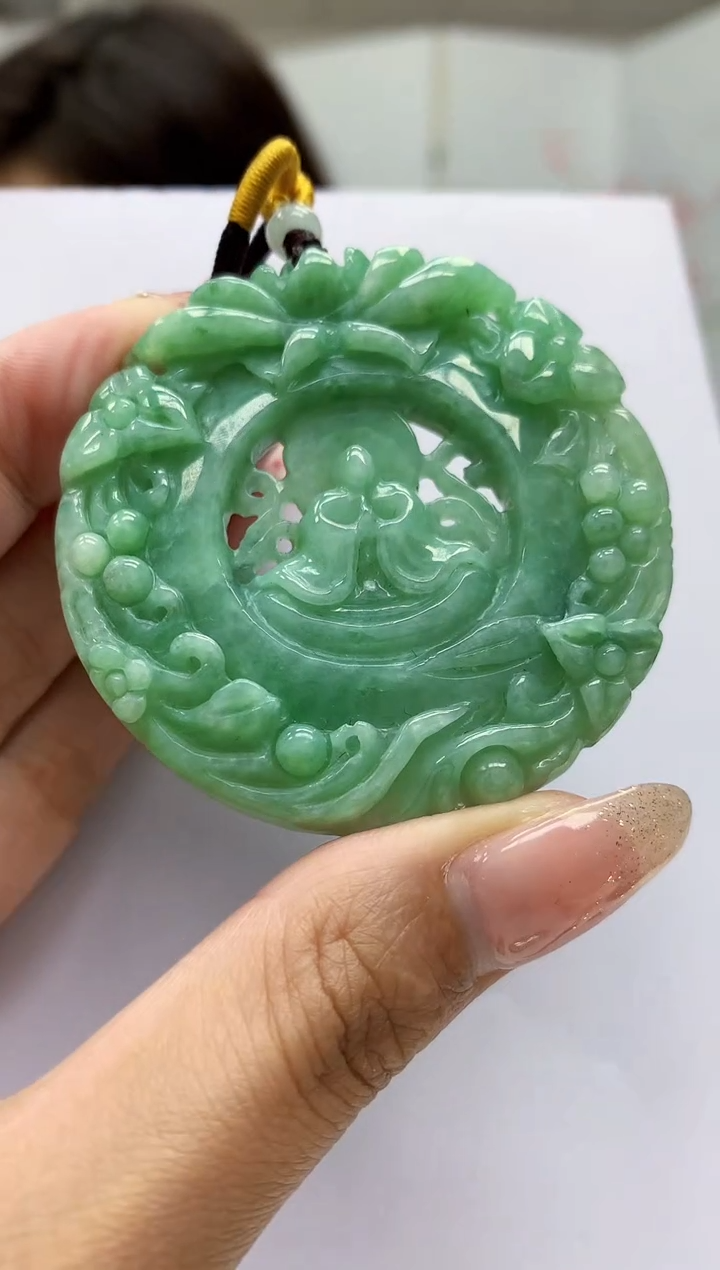 【闪购商品】定制翡翠未镶嵌4829MM-毛货挂件64