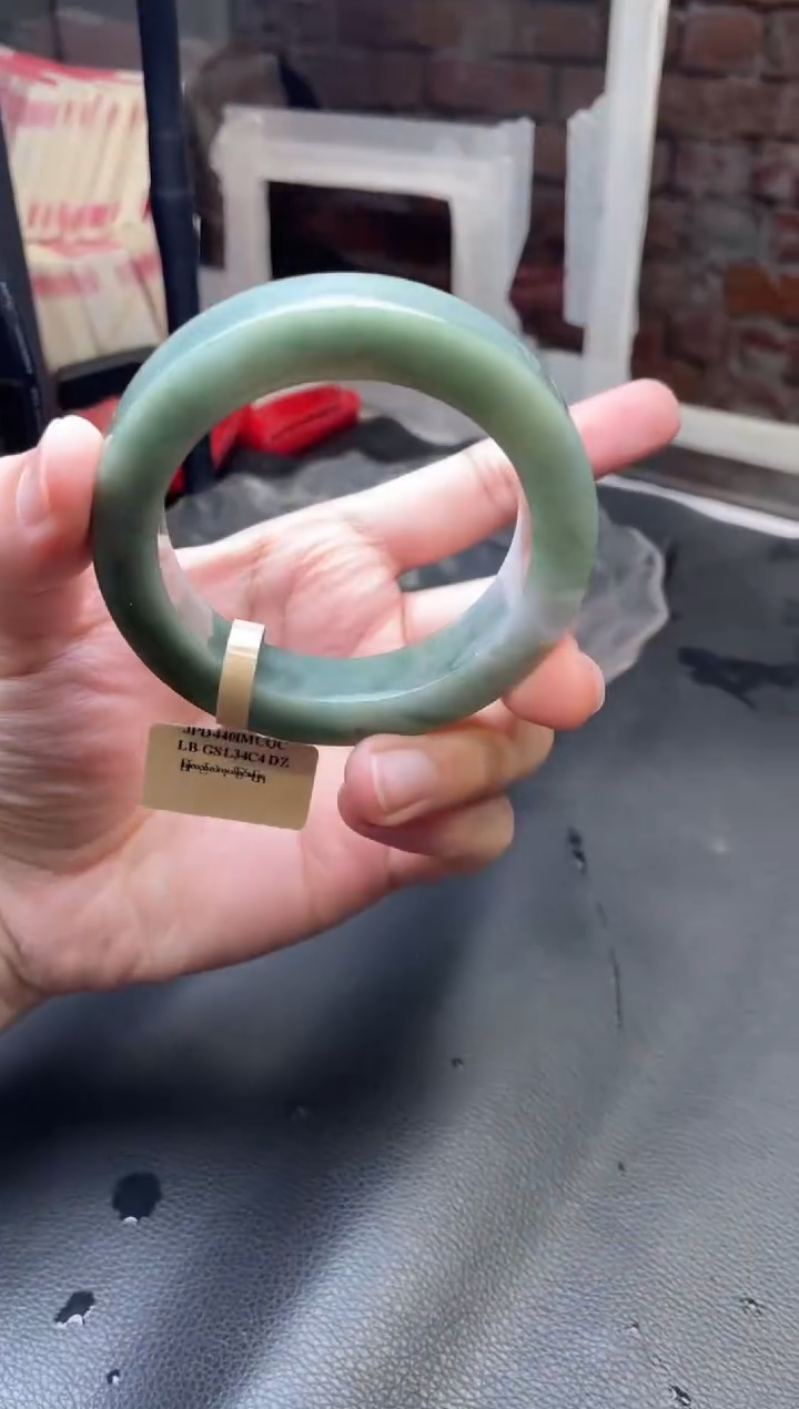 【闪购商品】定制翡翠手镯未镶嵌发一件/DDI02449