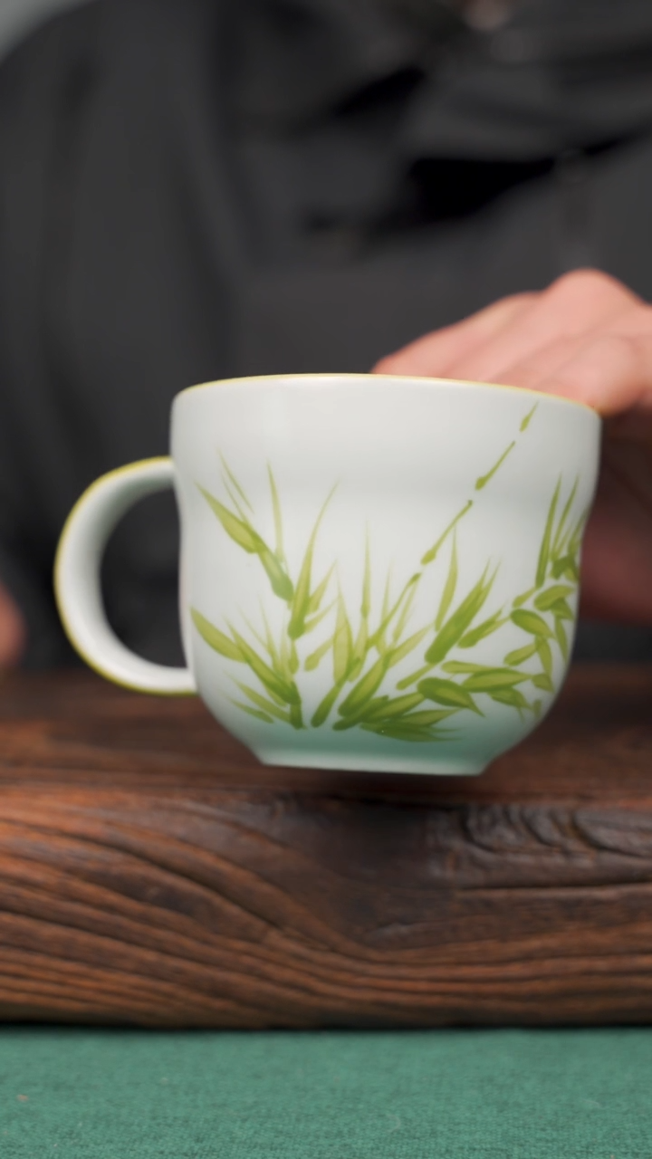 【闪购商品】瓷片76寻一缕瓷香杯釉下手工手绘瓷器