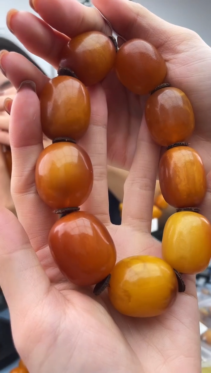 【闪购商品】蜜蜡珠宝奇石未镶嵌091.23，微瑕假一罚十