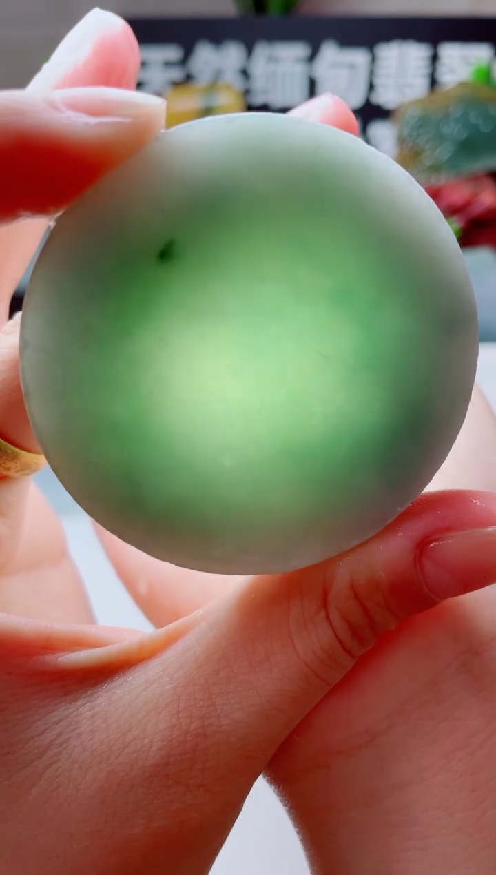 翡翠未镶嵌颈饰4847......