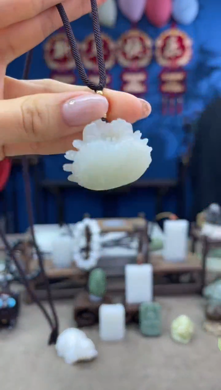 【闪购商品】和田玉颈饰未镶嵌1