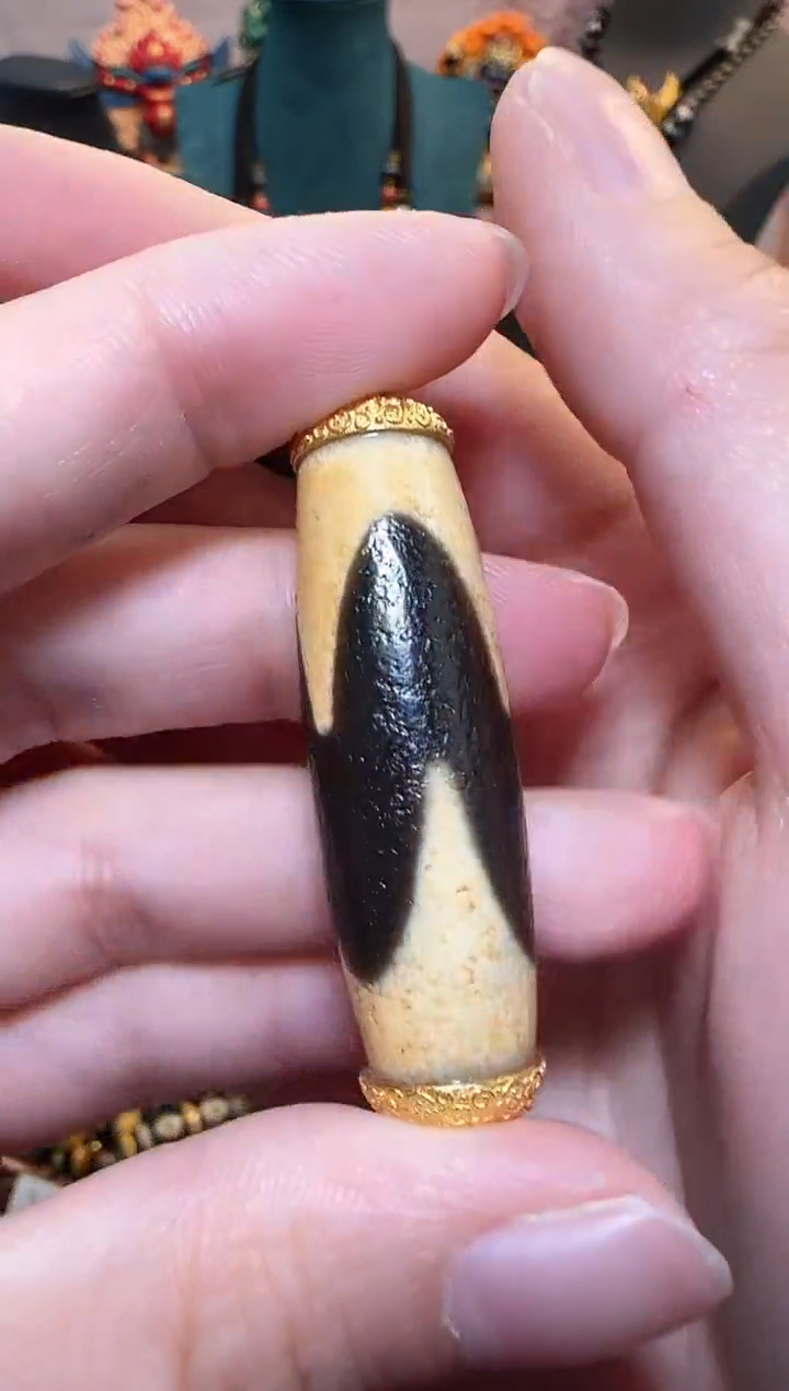 【闪购商品】玛瑙吊坠18K金镶嵌吊坠