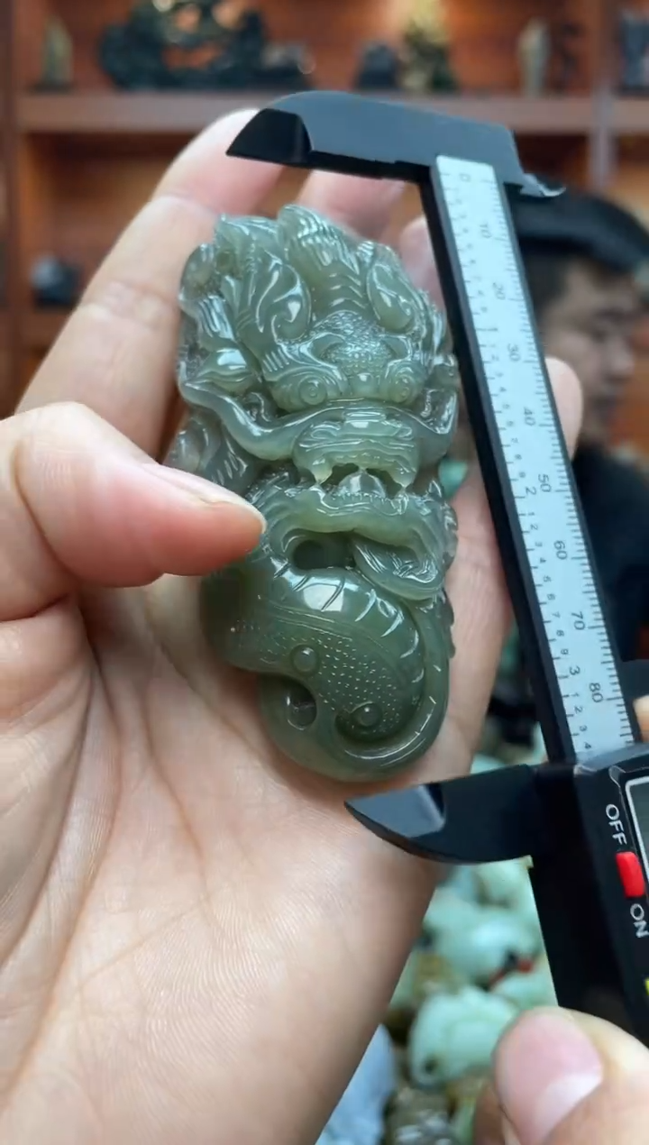 未镶嵌和田玉把件1