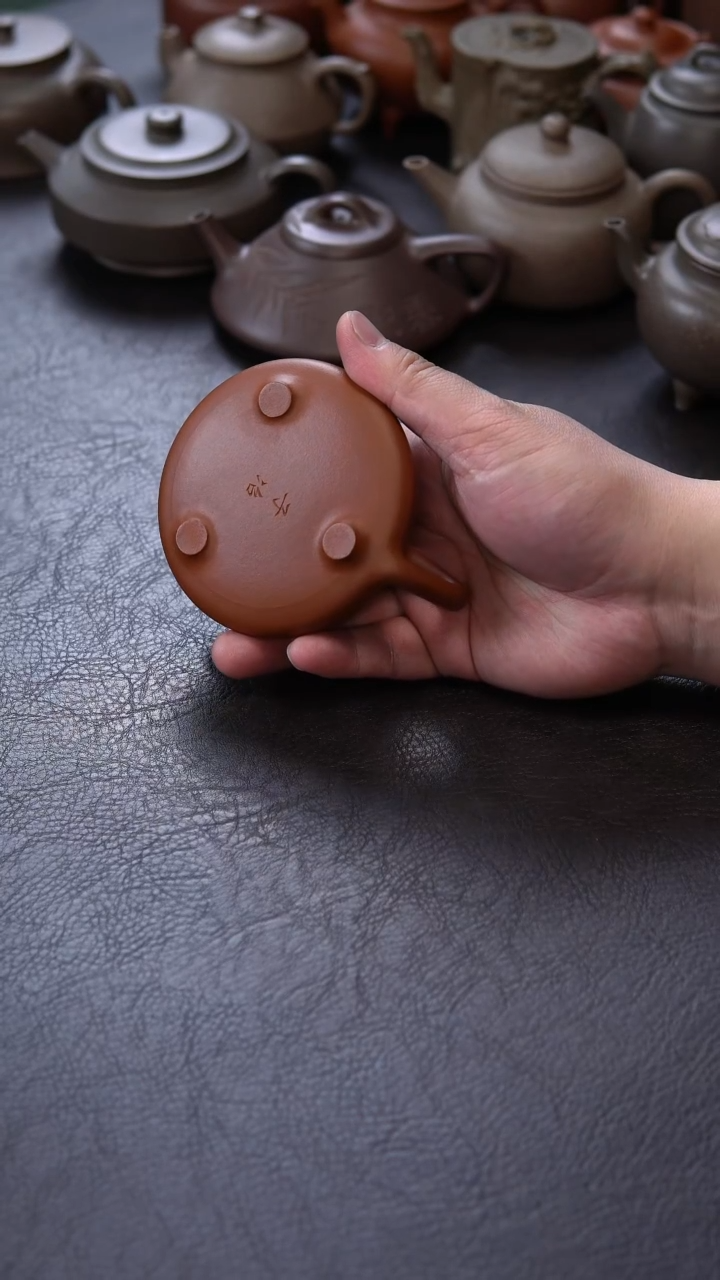 【闪购商品】紫砂茶壶 朱泥 子冶 150C