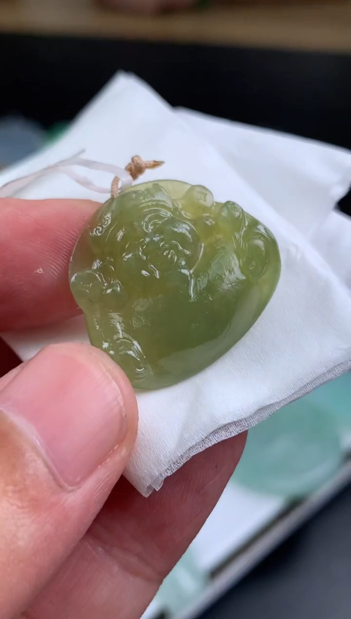 【闪购商品】定制翡翠未镶嵌翡翠