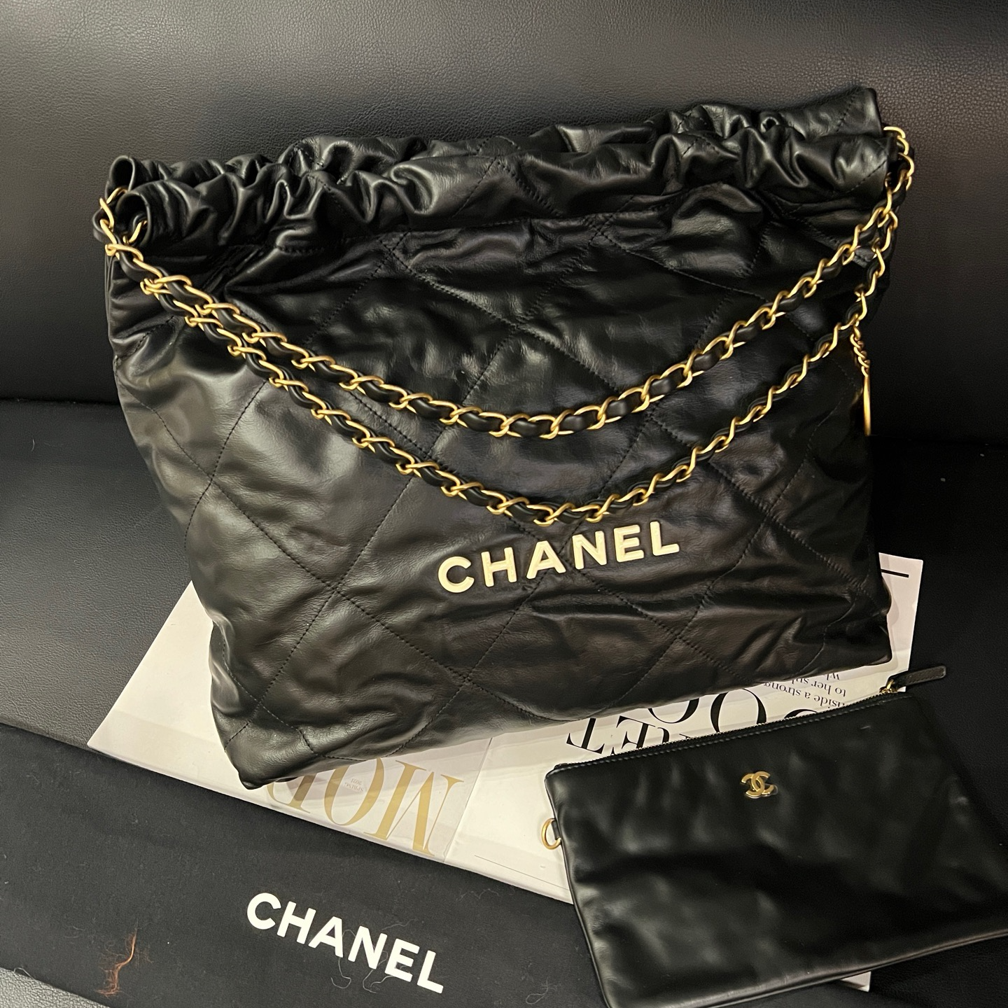 99新 Chanel/香奈儿 专柜48100黑金中号22bag单肩包D148寄卖服务