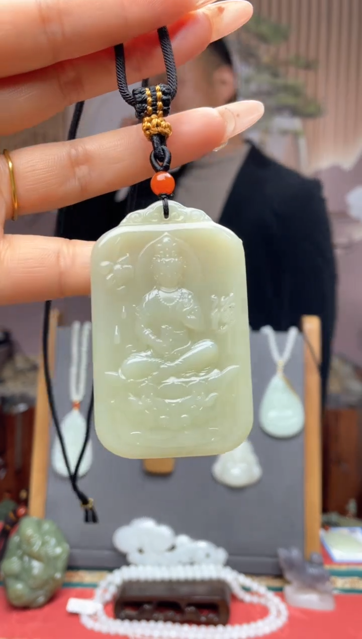 【闪购商品】和田玉颈饰未镶嵌一