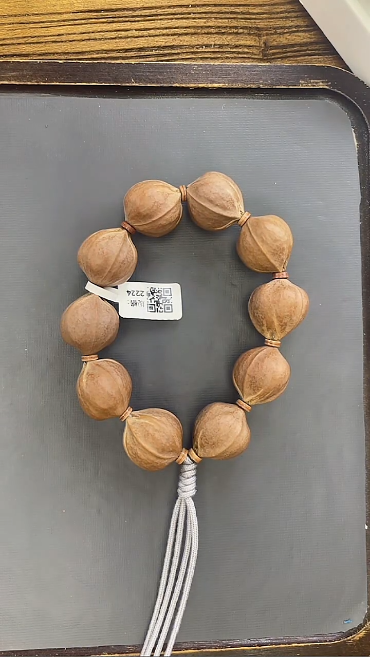 吊坠橄榄核君*靜2224梅林铁核