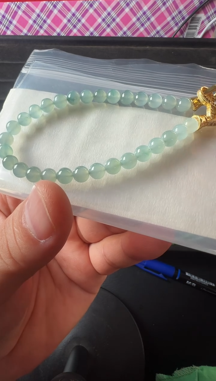 未镶嵌定制翡翠卡6 缅甸天然翡翠A货