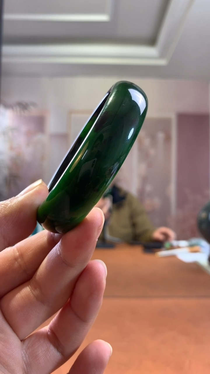 未镶嵌和田玉把件俄7红皮老料手镯61#