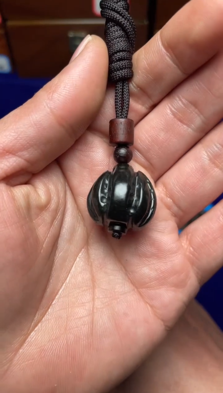 未镶嵌和田玉挂件庄****7和田玉