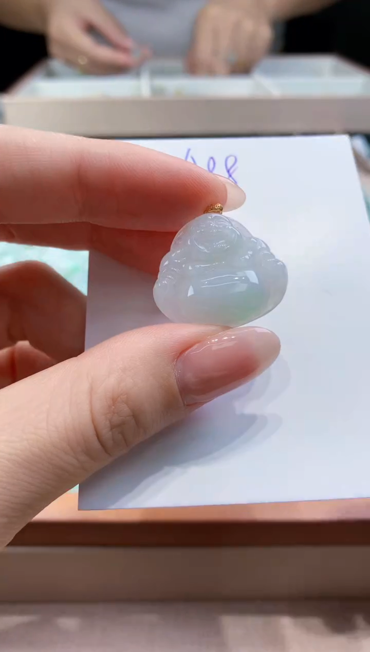 翡翠18K金镶嵌颈饰天然缅甸a货翡翠