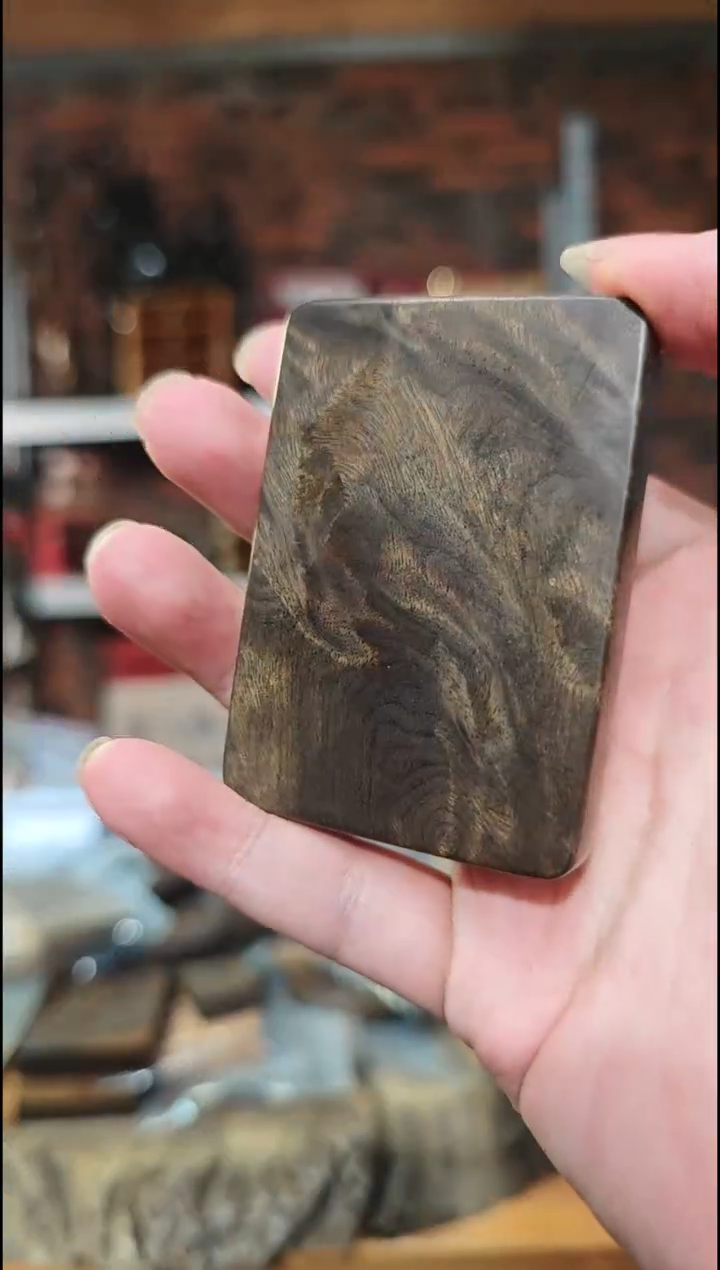 金丝楠无事牌手把件