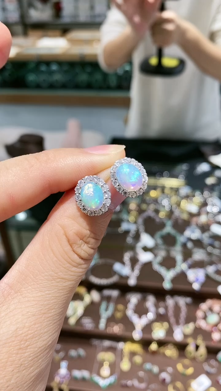 【闪购商品】欧泊珠宝奇石银S925镀金镶嵌耳钉