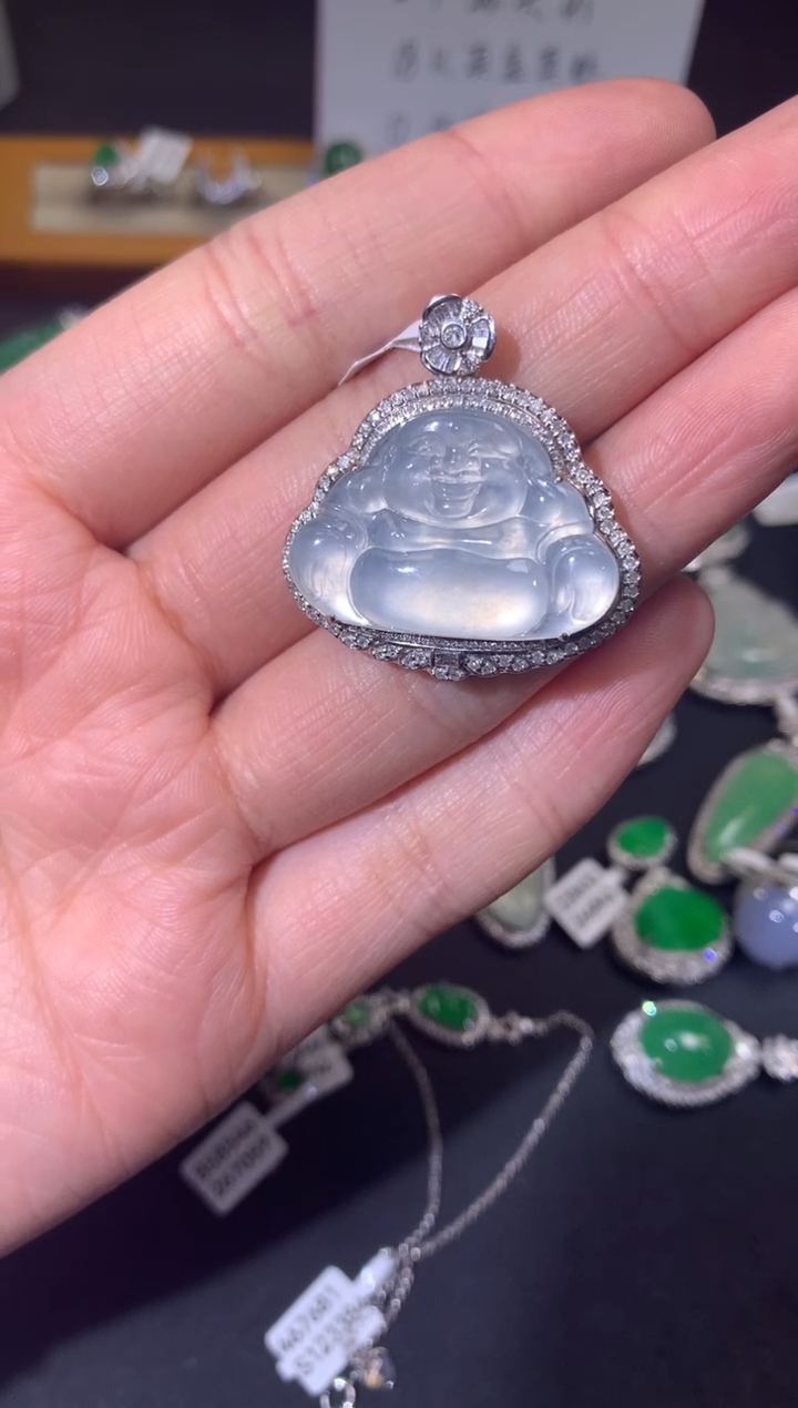 【闪购商品】翡翠吊坠(不含链)18K金镶嵌吊坠