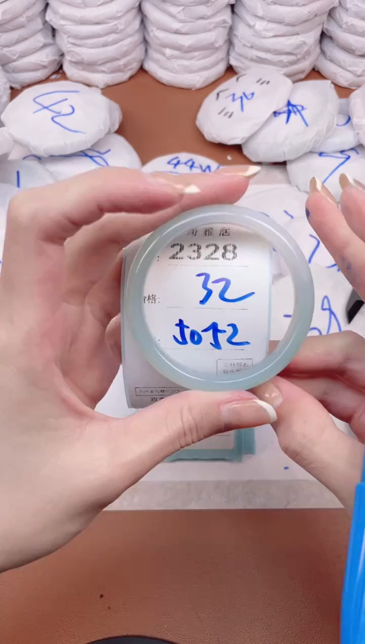 【闪购商品】玛瑙/玉髓手镯未镶嵌2328