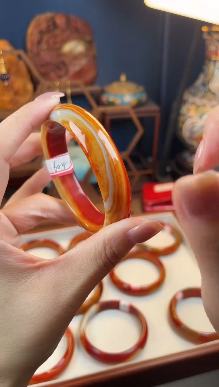 未镶嵌手镯玛瑙/玉髓芦***鱼，战国红手镯60.4