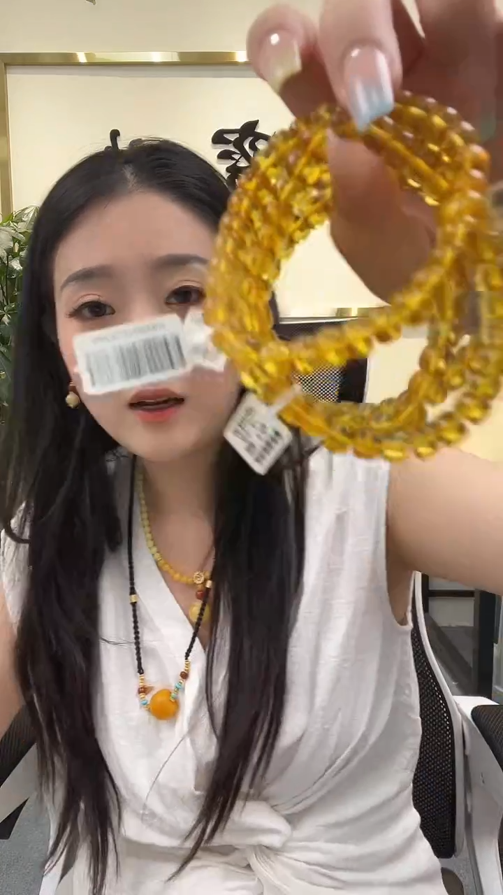 未镶嵌琥珀珠宝奇石多样性发其一039