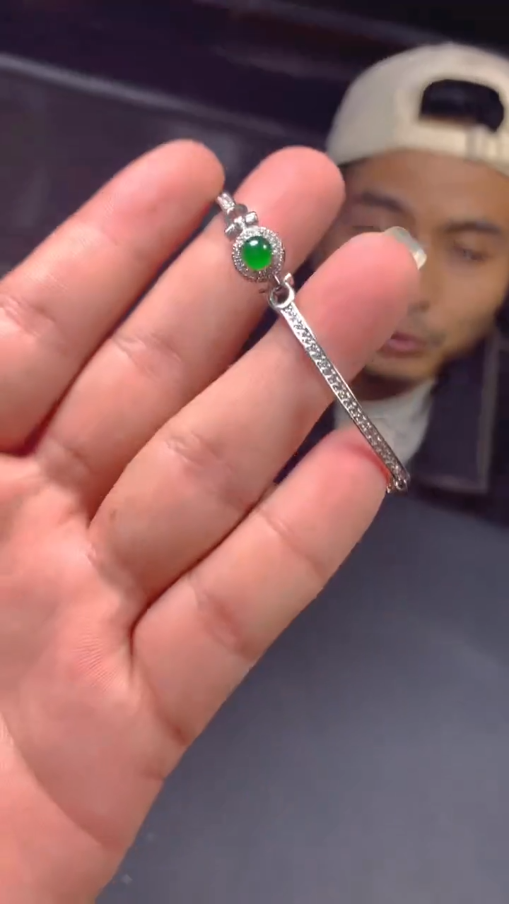 【闪购商品】翡翠手链未镶嵌0095512794/多样性发一