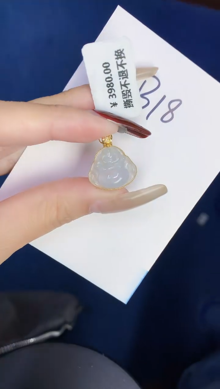 【闪购商品】翡翠颈饰18K金镶嵌00000000000
