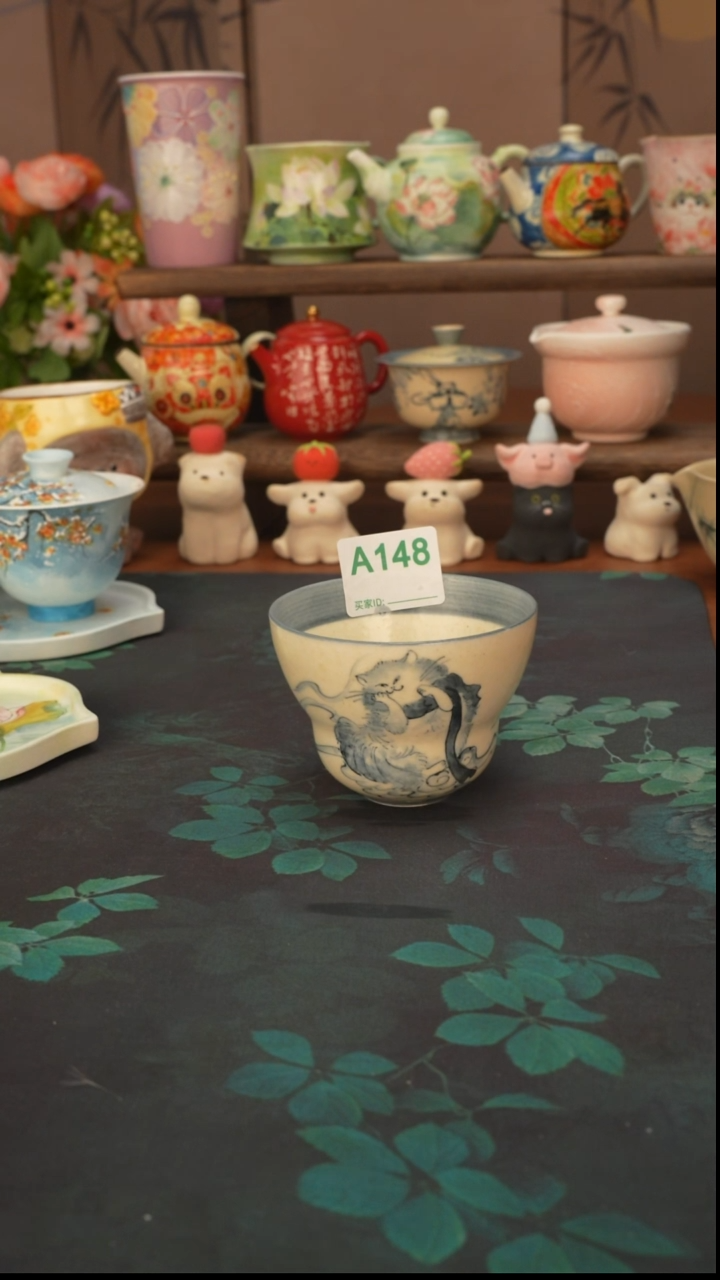 小雾垂露 飞天猫猫手握杯148