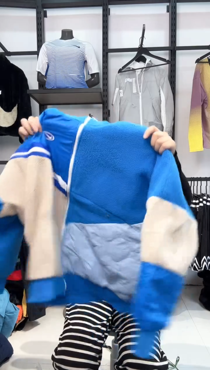 2653 编码  瑕疵直播间过款为准 尺码