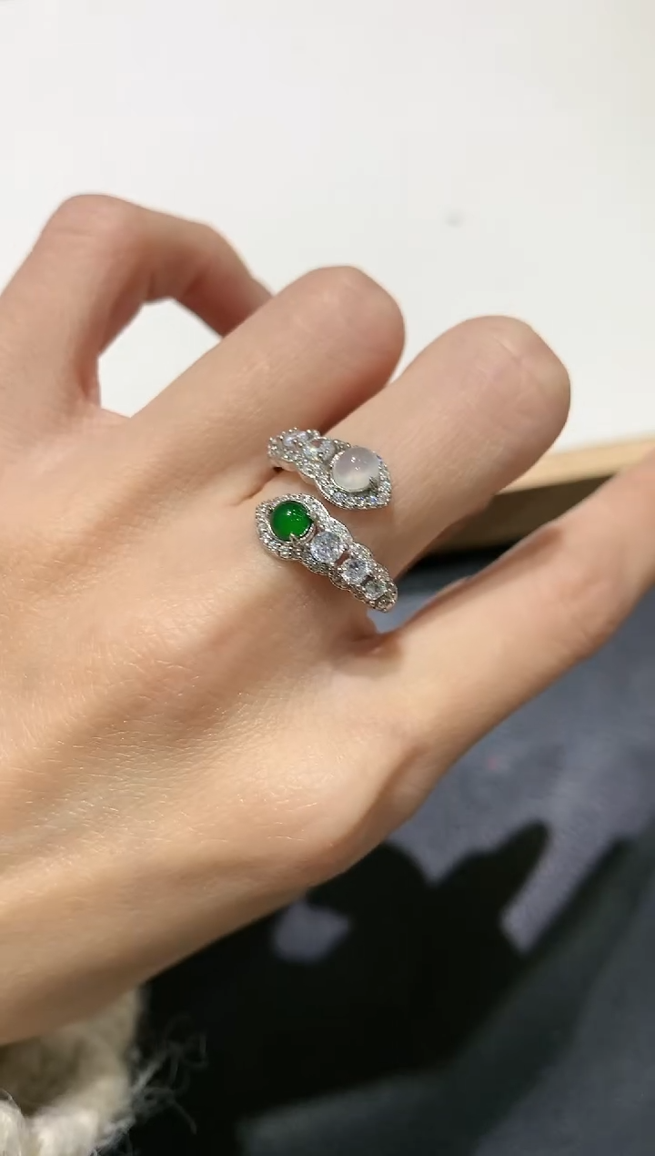 【闪购商品】翡翠吊坠(不含链)银S925镶嵌2多人多样性随机发货1件