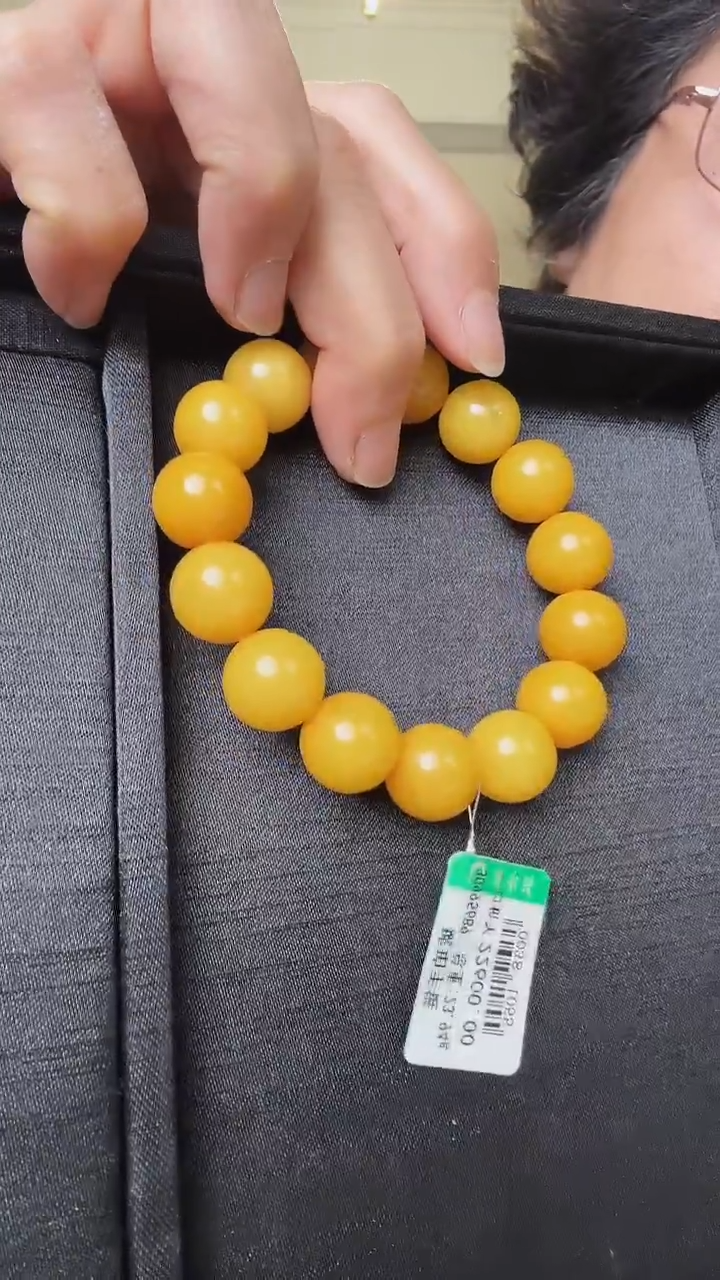 手串蜜蜡未镶嵌佛****！1