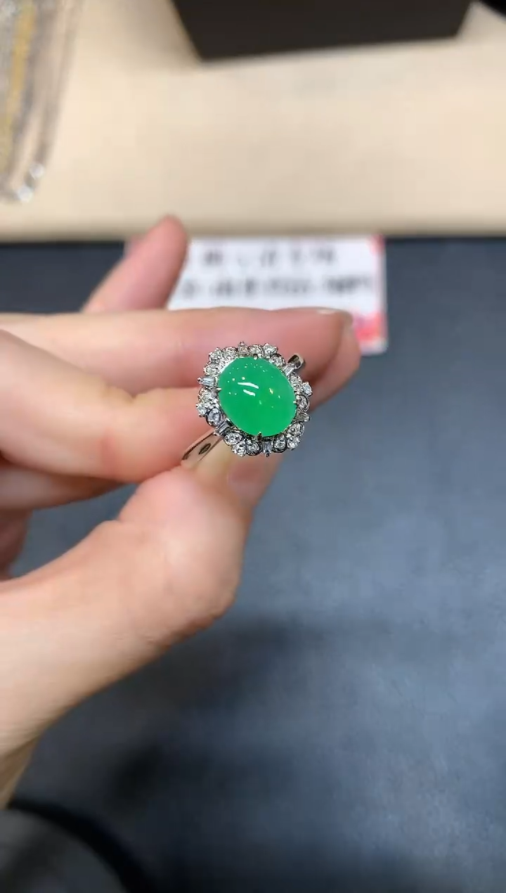【闪购商品】翡翠戒指18K金镶嵌【无鉴赏期
