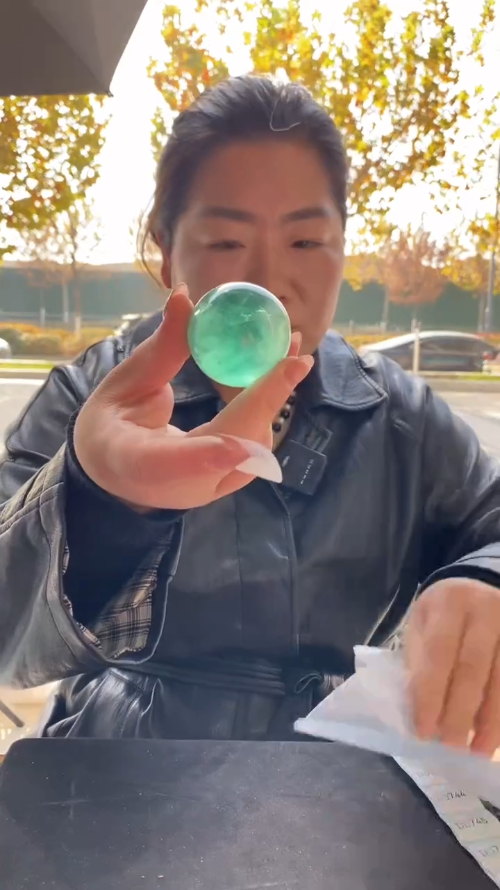 未镶嵌球萤石萤石球D739