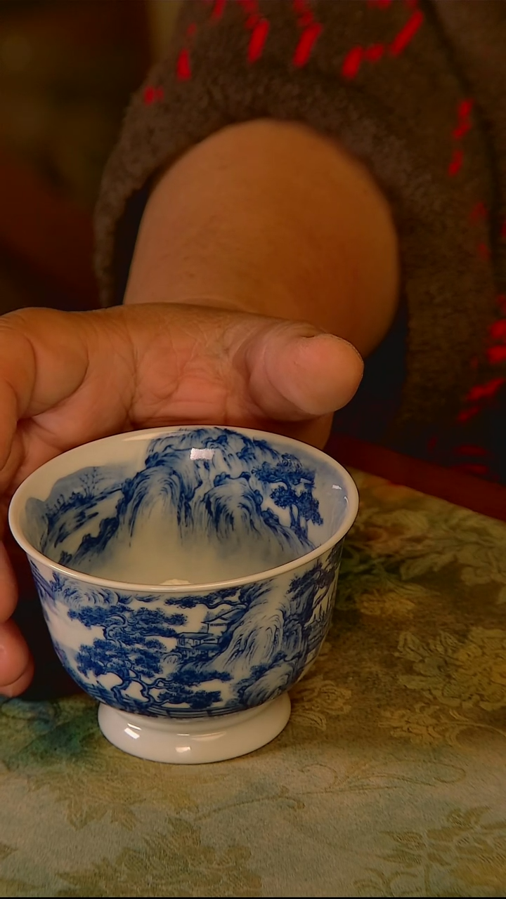 杯手工手绘杯杯很美丽