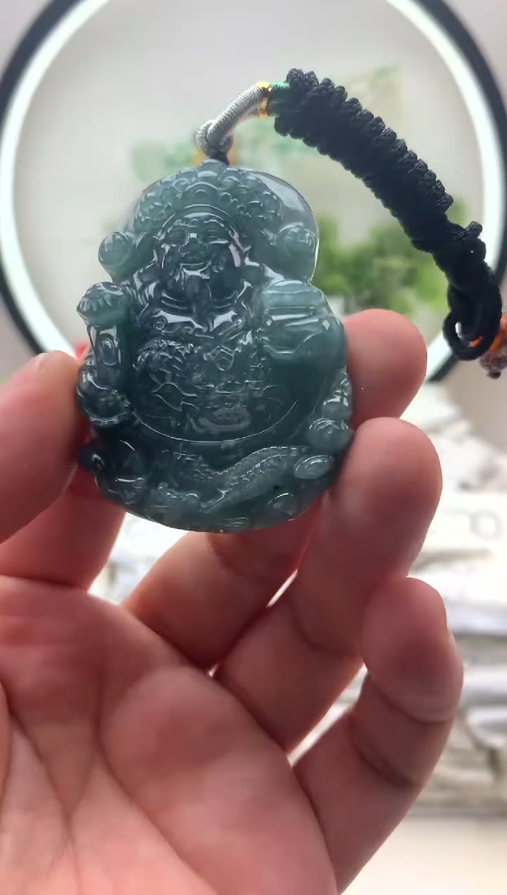 颈饰未镶嵌翡翠财神