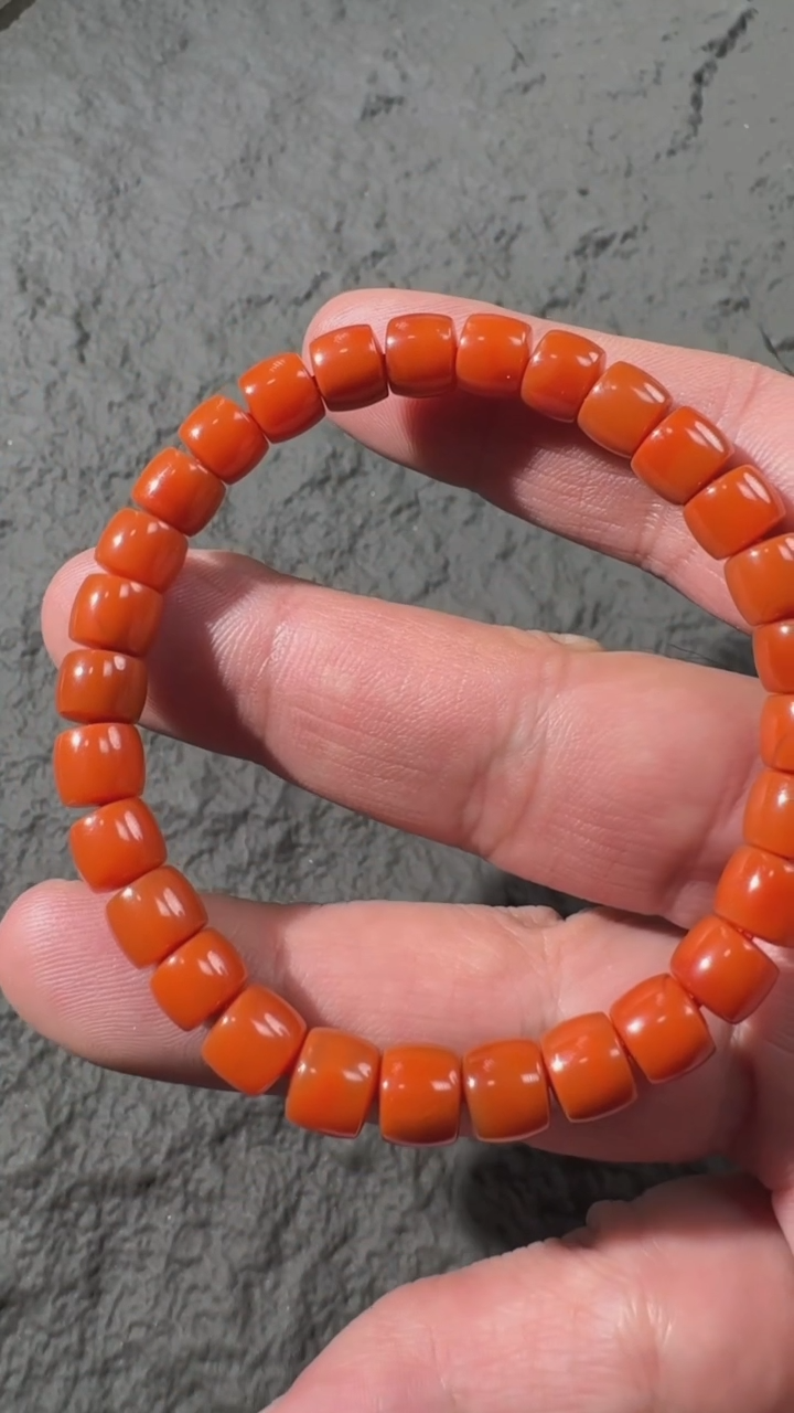 【闪购商品】南红玛瑙手串未镶嵌双色直切手串7mm