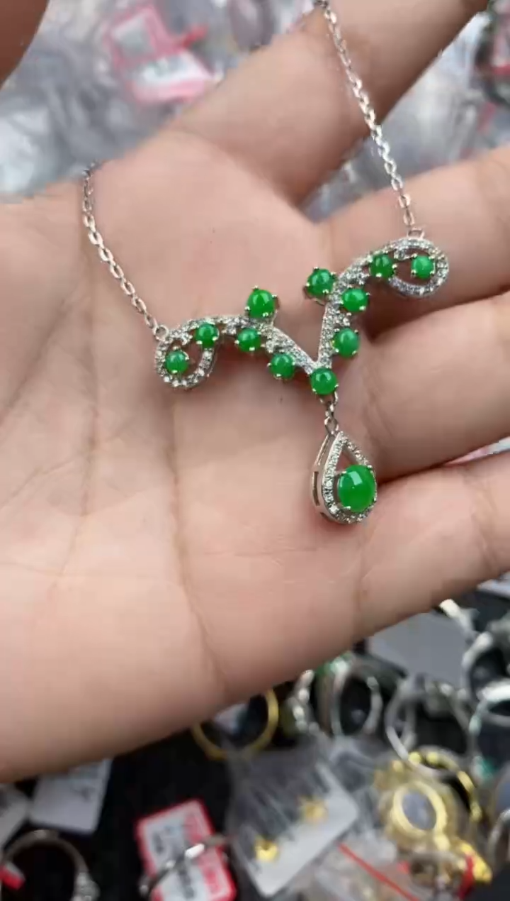 银S925镶嵌戒指翡翠1919    2