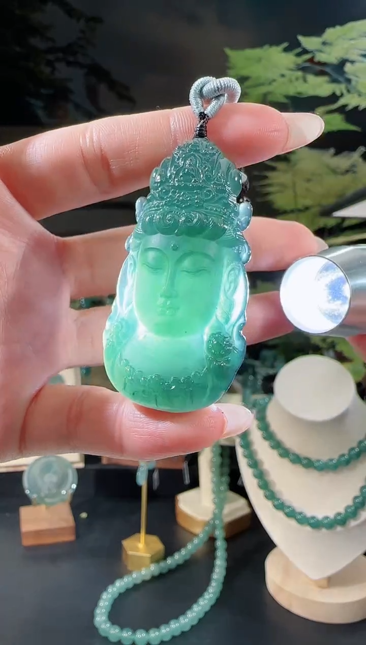 【闪购商品】翡翠吊坠(不含链)未镶嵌法相多样性发一