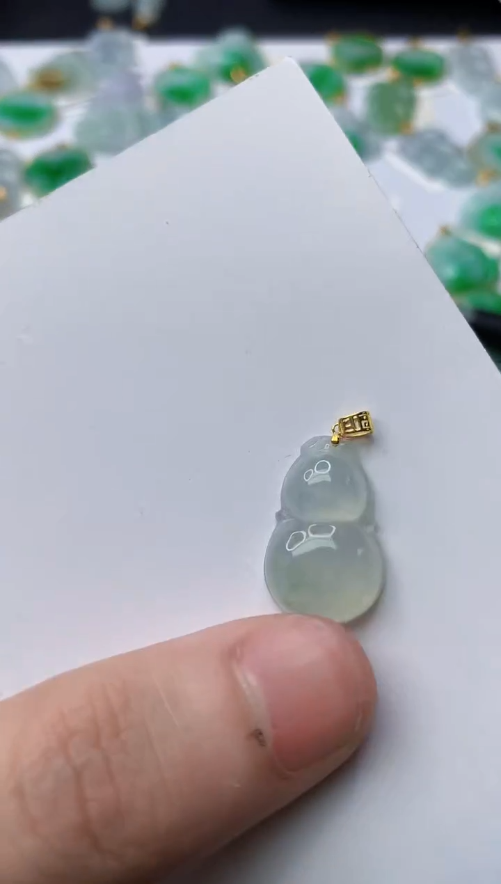 【闪购商品】翡翠颈饰18K金镶嵌33............