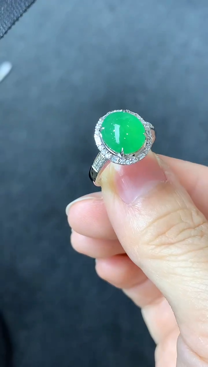 18K金镶嵌戒指翡翠554-中国好珍宝