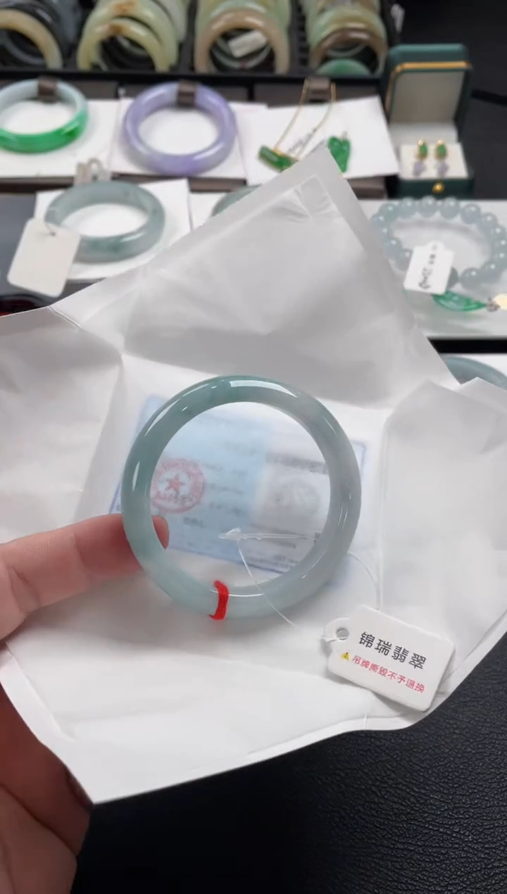 【闪购商品】翡翠手镯未镶嵌55正圈